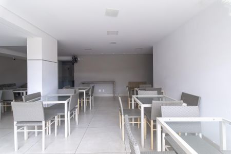 Apartamento para alugar com 63m², 2 quartos e 1 vagaÁrea comum - Salão de festas