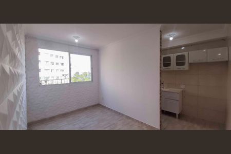 Apartamento para alugar com 42m², 2 quartos e sem vaga