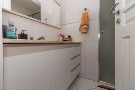 Apartamento à venda com 105m², 3 quartos e 2 vagasBanheiro