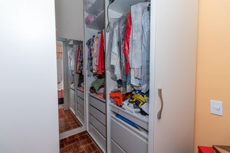 Apartamento à venda com 105m², 3 quartos e 2 vagasCloset da Suite