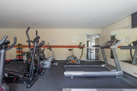 Apartamento à venda com 105m², 3 quartos e 2 vagasÁrea comum - Academia