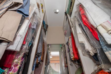 Apartamento à venda com 105m², 3 quartos e 2 vagasCloset da Suite