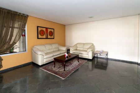 Apartamento à venda com 105m², 3 quartos e 2 vagasÁrea comum - Hall de Entrada