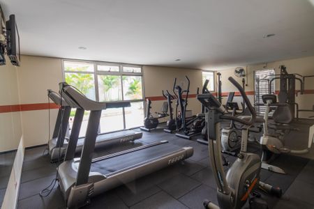 Apartamento à venda com 105m², 3 quartos e 2 vagasÁrea comum - Academia