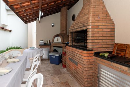 Apartamento à venda com 105m², 3 quartos e 2 vagasÁrea comum - Churrasqueira