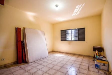 Casa à venda com 150m², 3 quartos e 1 vagaQuarto