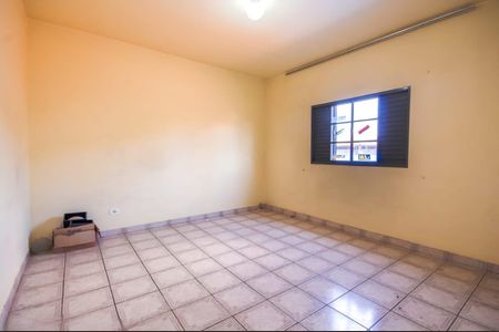 Casa à venda com 150m², 3 quartos e 1 vagaQuarto