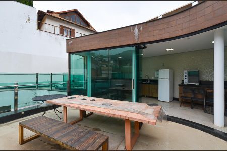 Casa à venda com 630m², 4 quartos e 5 vagasÁrea gourmet