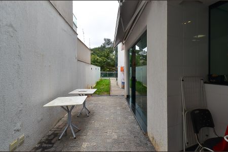 Casa à venda com 630m², 4 quartos e 5 vagasÁrea externa
