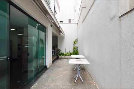 Casa à venda com 630m², 4 quartos e 5 vagasÁrea externa