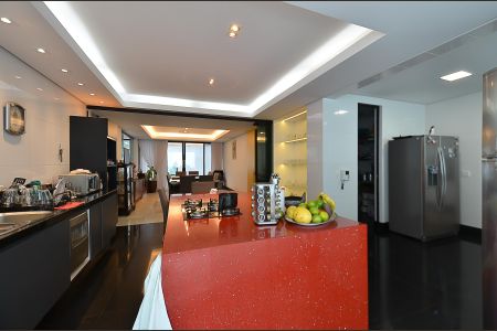 Casa à venda com 630m², 4 quartos e 5 vagasCozinha