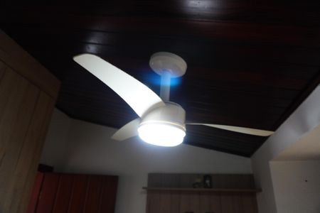 Casa para alugar com 468m², 5 quartos e 4 vagasQuarto de Serviço