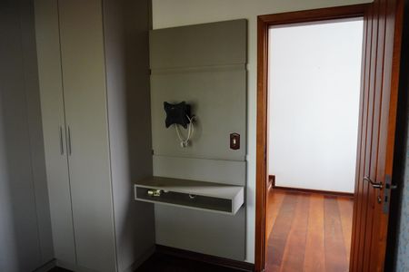 Casa para alugar com 468m², 5 quartos e 4 vagasQuarto 1