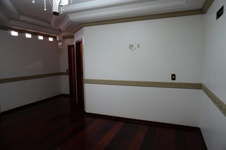 Casa para alugar com 468m², 5 quartos e 4 vagasSuíte