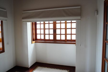 Casa para alugar com 468m², 5 quartos e 4 vagasSala 2