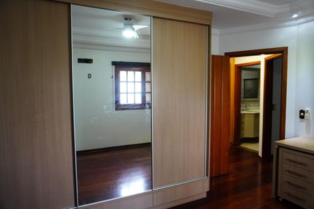 Casa para alugar com 468m², 5 quartos e 4 vagasQuarto 3