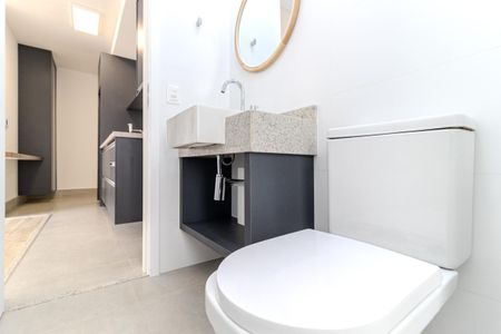 Apartamento para alugar com 36m², 2 quartos e sem vagaBanheiro