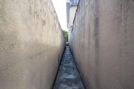 Casa à venda com 85m², 3 quartos e sem vagaÁrea externa