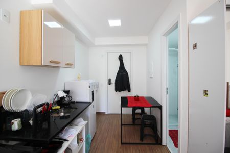 Cozinha de kitnet/studio para alugar com 1 quarto, 28m² em Vila Olímpia, São Paulo