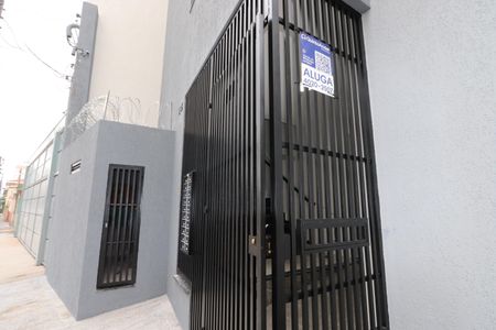Apartamento para alugar com 76m², 2 quartos e sem vagaEntrada