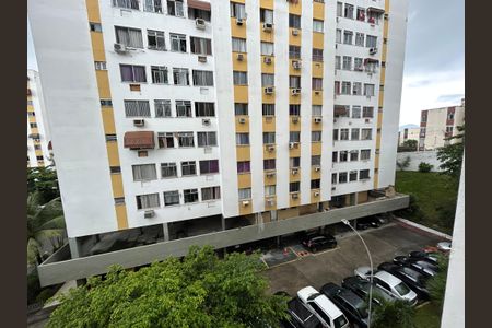 Apartamento à venda com 52m², 2 quartos e 2 vagasVista da Área de Serviço