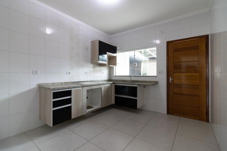 Casa à venda com 85m², 2 quartos e 2 vagasCozinha