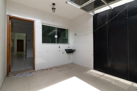Casa à venda com 85m², 2 quartos e 2 vagasÁrea de Serviço