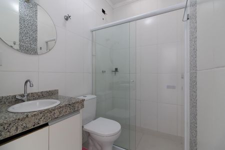 Casa à venda com 85m², 2 quartos e 2 vagasBanheiro da Suíte 2
