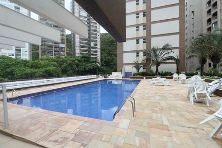 Apartamento para alugar com 106m², 3 quartos e 1 vagaÁrea comum - Piscina