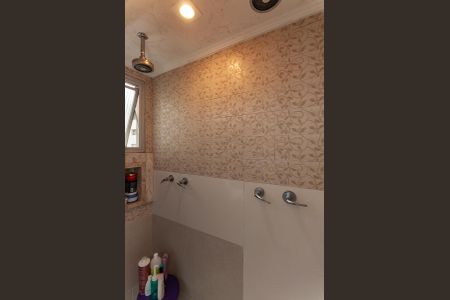 Apartamento para alugar com 240m², 3 quartos e 2 vagasBanheiro do quarto 2 Suíte