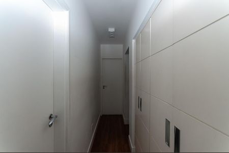 Apartamento para alugar com 240m², 3 quartos e 2 vagasCorredor