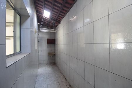 Casa de condomínio à venda com 93m², 3 quartos e 1 vagaÁrea de Serviço