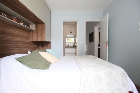 Casa de condomínio para alugar com 94m², 3 quartos e 2 vagasSuíte 