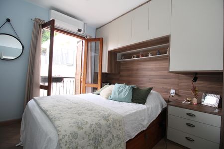 Suíte  de casa de condomínio para alugar com 3 quartos, 84m² em Vila Sonia, São Paulo