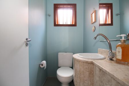 Casa de condomínio para alugar com 94m², 3 quartos e 2 vagasLavabo