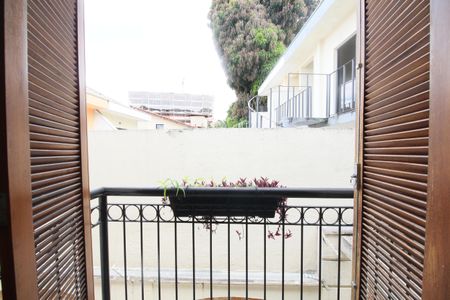 Varanda Suíte  de casa de condomínio para alugar com 3 quartos, 84m² em Vila Sonia, São Paulo