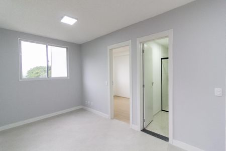 Sala de apartamento para alugar com 2 quartos, 36m² em Usina Piratininga, São Paulo