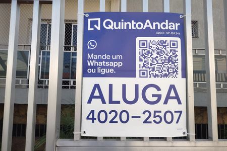 Apartamento para alugar com 108m², 3 quartos e 1 vagaPlaquinha