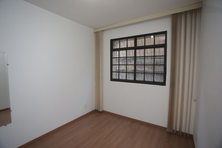 Apartamento para alugar com 60m², 2 quartos e 1 vagaQuarto 2