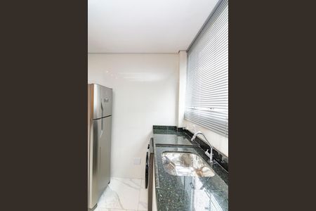 Apartamento à venda com 65m², 3 quartos e 1 vagaÁrea de Serviço