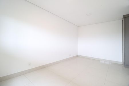 Apartamento para alugar com 146m², 3 quartos e 3 vagasQuarto 3 - Suíte