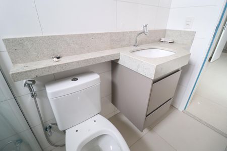 Apartamento para alugar com 146m², 3 quartos e 3 vagasBanheiro do Quarto 1