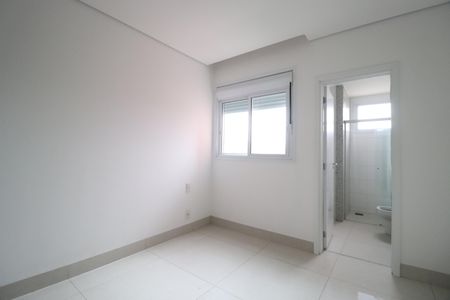 Apartamento para alugar com 146m², 3 quartos e 3 vagasQuarto 1 - Suíte