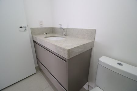 Apartamento para alugar com 146m², 3 quartos e 3 vagasLavabo