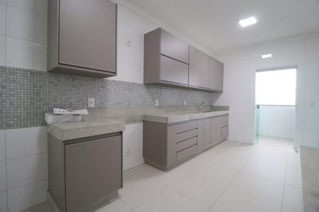 Apartamento para alugar com 146m², 3 quartos e 3 vagasCozinha