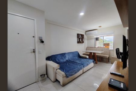 Sala de apartamento à venda com 2 quartos, 93m² em Recreio dos Bandeirantes, Rio de Janeiro