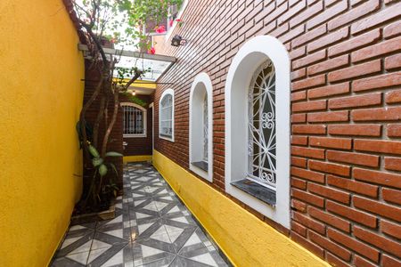 Casa para alugar com 188m², 4 quartos e 2 vagasÁrea gourmet e de serviço