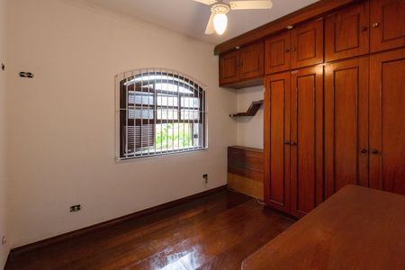 Casa para alugar com 188m², 4 quartos e 2 vagasQuarto 3