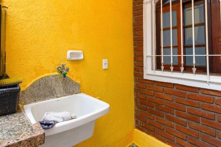 Casa para alugar com 188m², 4 quartos e 2 vagasÁrea gourmet e de serviço