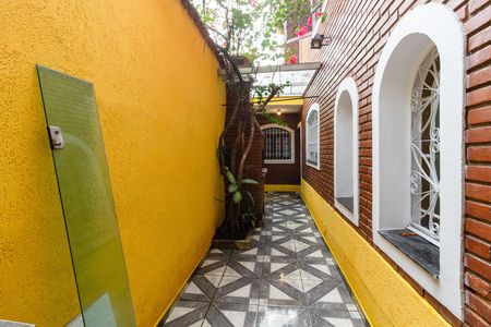 Casa para alugar com 188m², 4 quartos e 2 vagasÁrea gourmet e de serviço